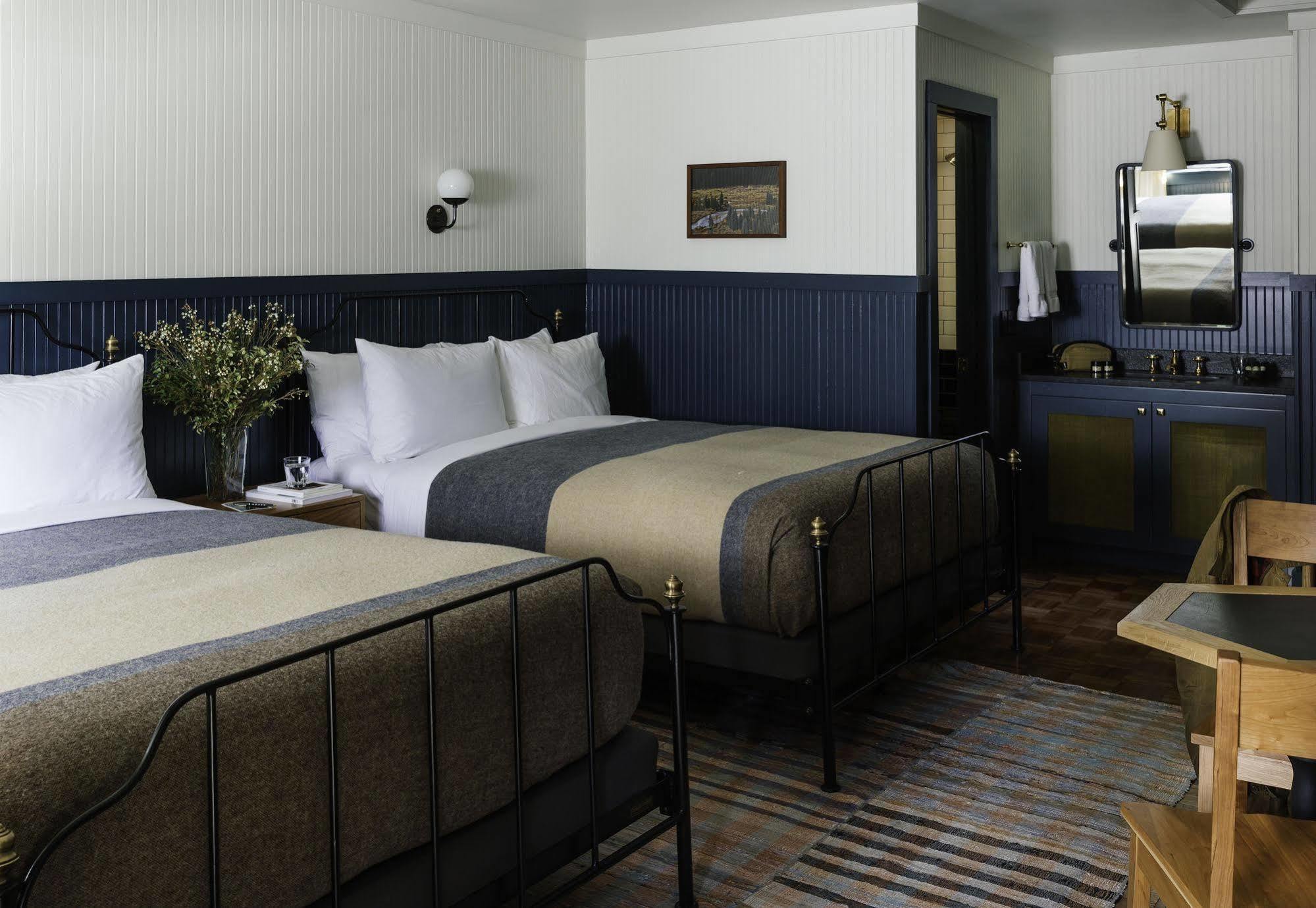 Anvil Hotel Джексон Экстерьер фото